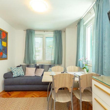 Apartment Colette Дубровник Екстериор снимка